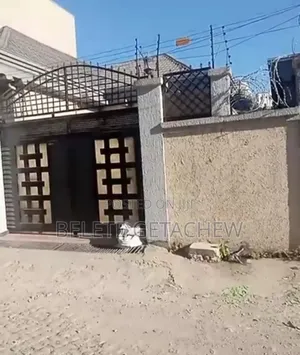 4bdrm Villa in Meta Jacros, Luxury, Bole for sale