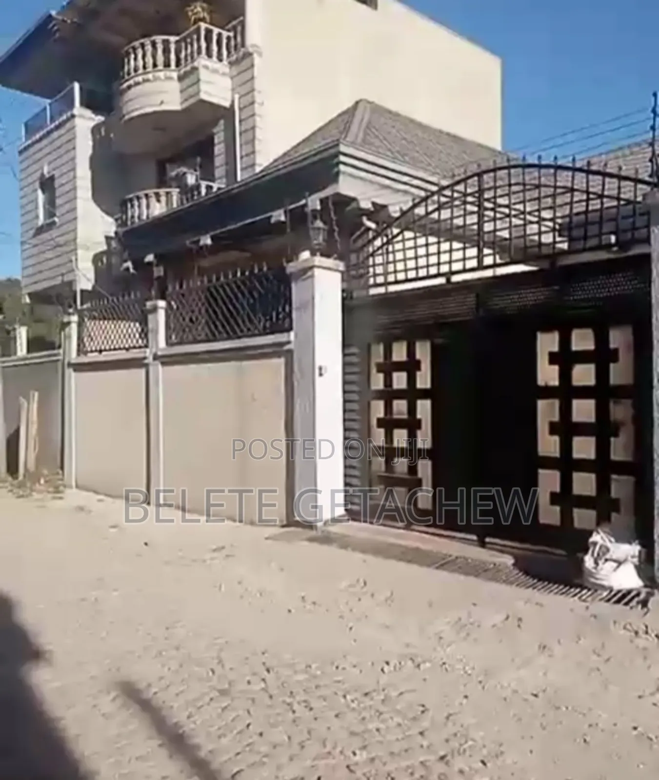 4bdrm Villa in Meta Jacros, Luxury, Bole for sale