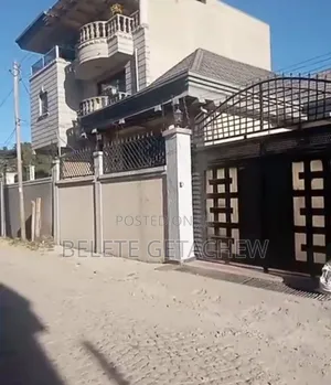 4bdrm Villa in Meta Jacros, Luxury, Bole for sale