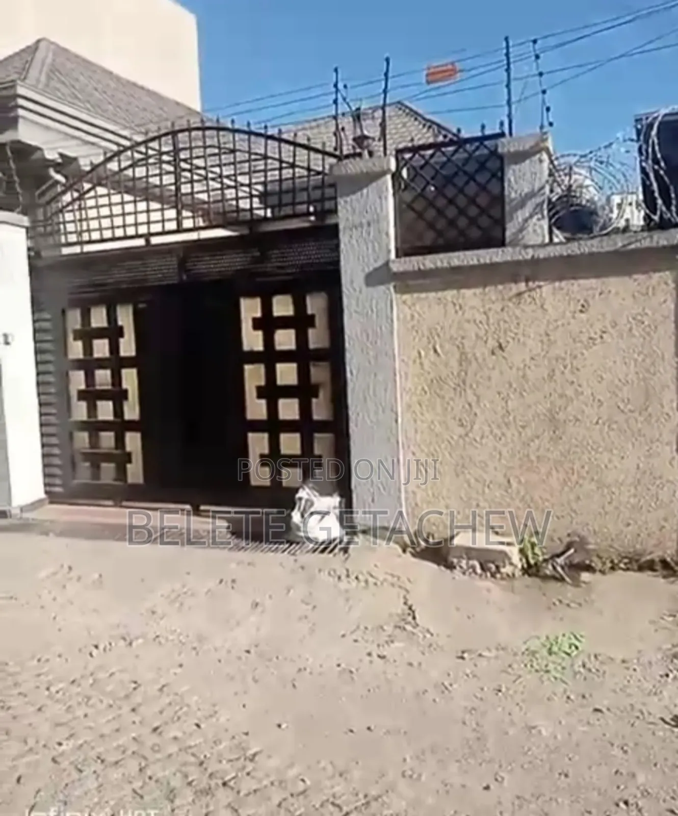 4bdrm Villa in Meta Jacros, Luxury, Bole for sale