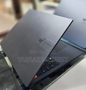 New Laptop Asus VivoBook 15 X505BA 16GB Intel Core I7 SSD 512GB