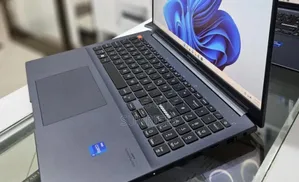 Photo - New Laptop Asus ZenBook UX510UW 20GB Intel Core I7 SSD 512GB