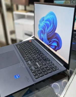 New Laptop Asus Vivobook 16 20GB Intel Core I7 SSD 512GB