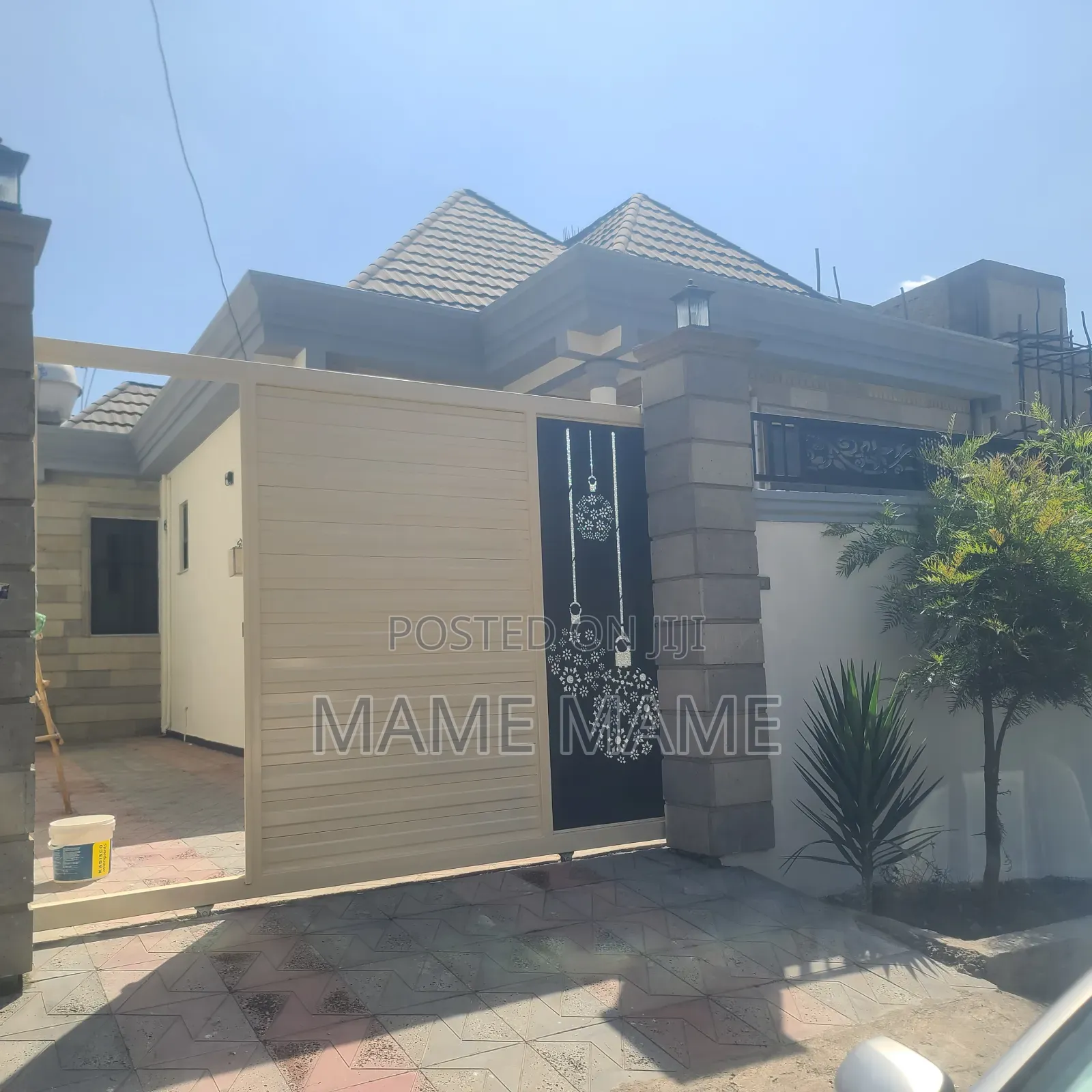 5bdrm Villa in Addis Abeba, Bole for rent