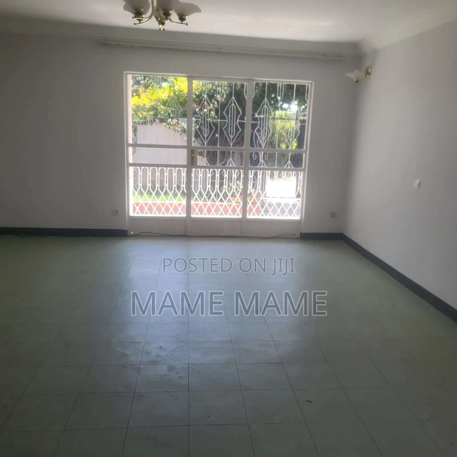 5bdrm House in Addis Abeba, Bole for rent