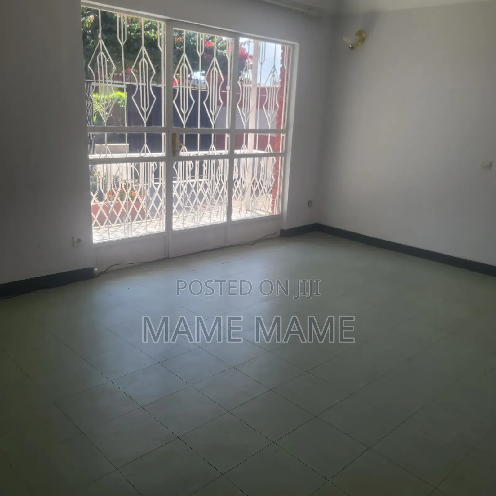 5bdrm House in Addis Abeba, Bole for rent