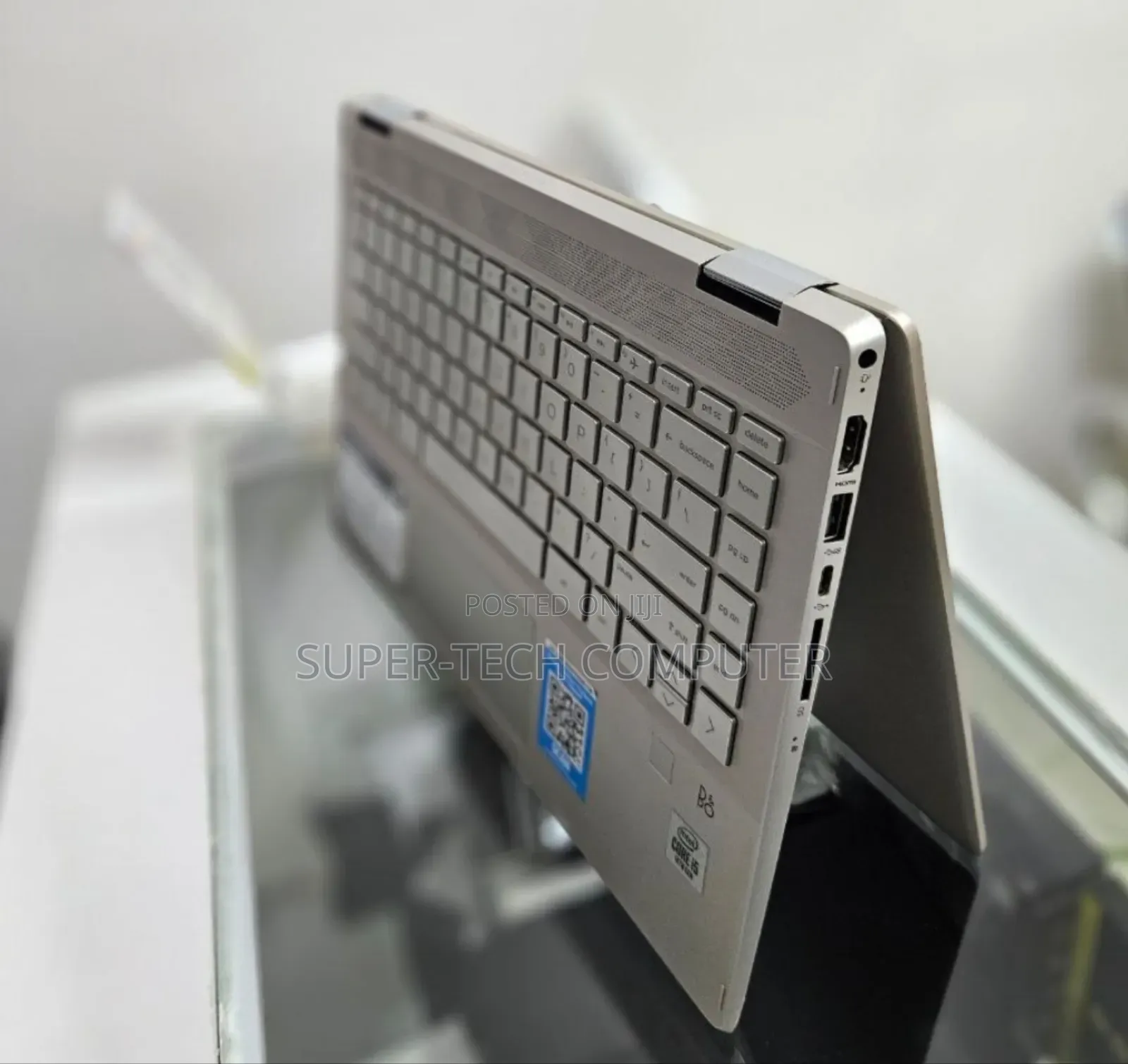 New Laptop HP Pavilion X360 8GB Intel Core I5 SSD 256GB