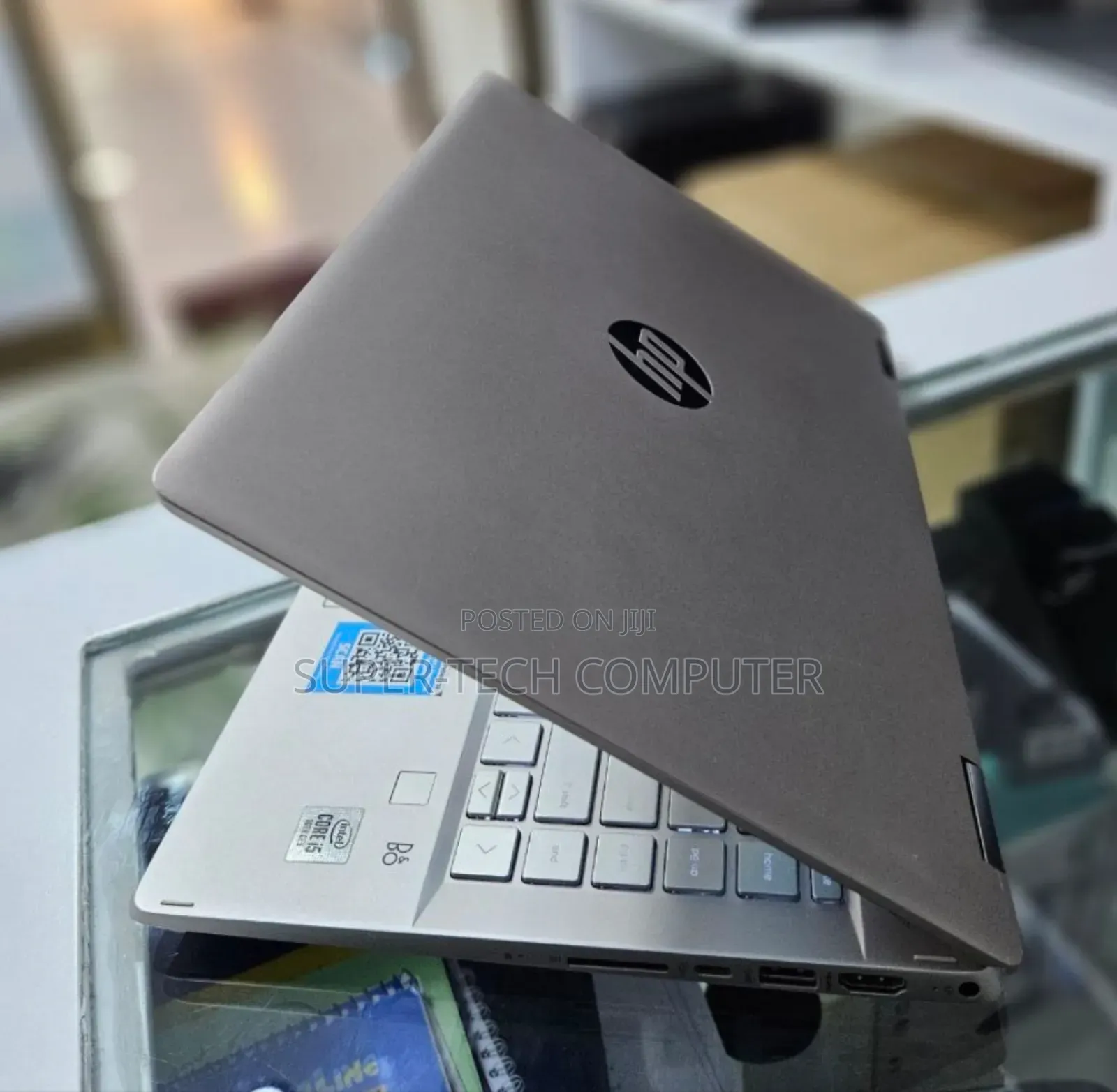 New Laptop HP Pavilion X360 8GB Intel Core I5 SSD 256GB