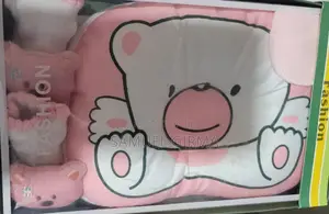 Photo - የአራስ ትራስ ካልሲ ጓንት (3 in 1)