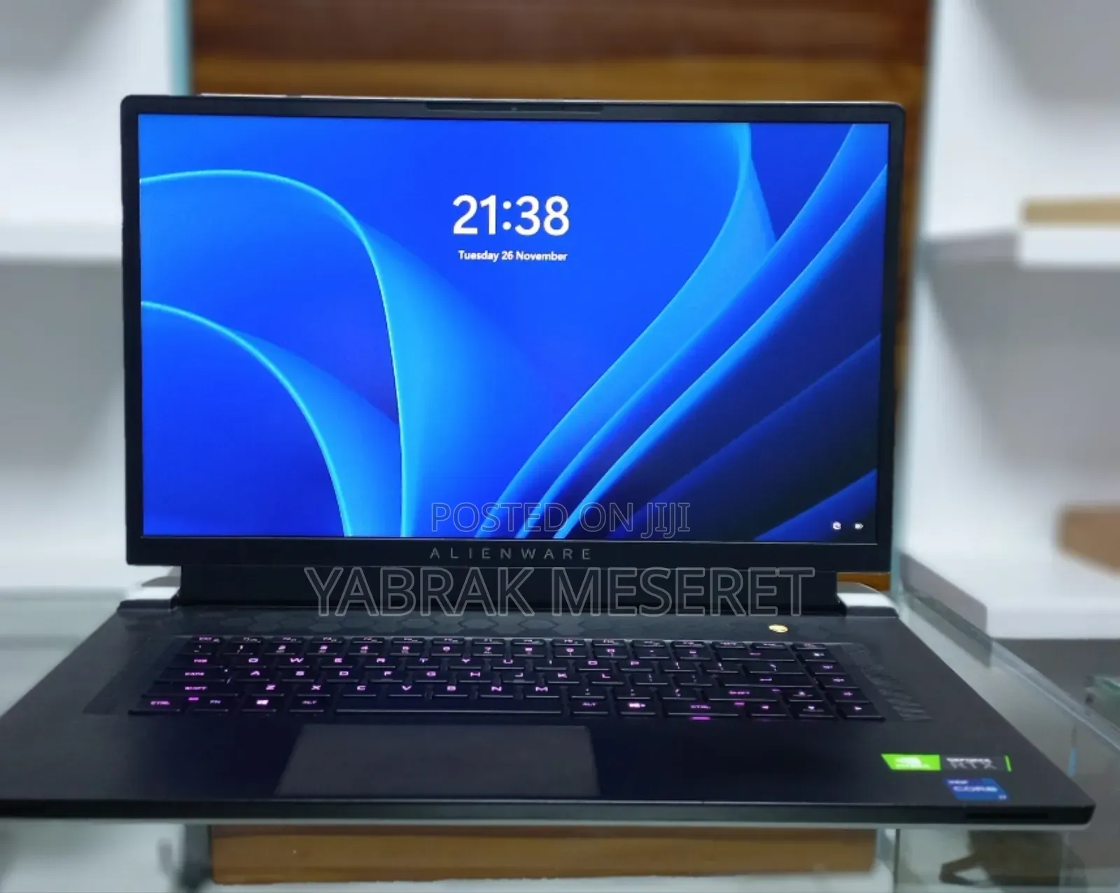 New Laptop Alienware M17x R2 16GB Intel Core I7 SSD 1T