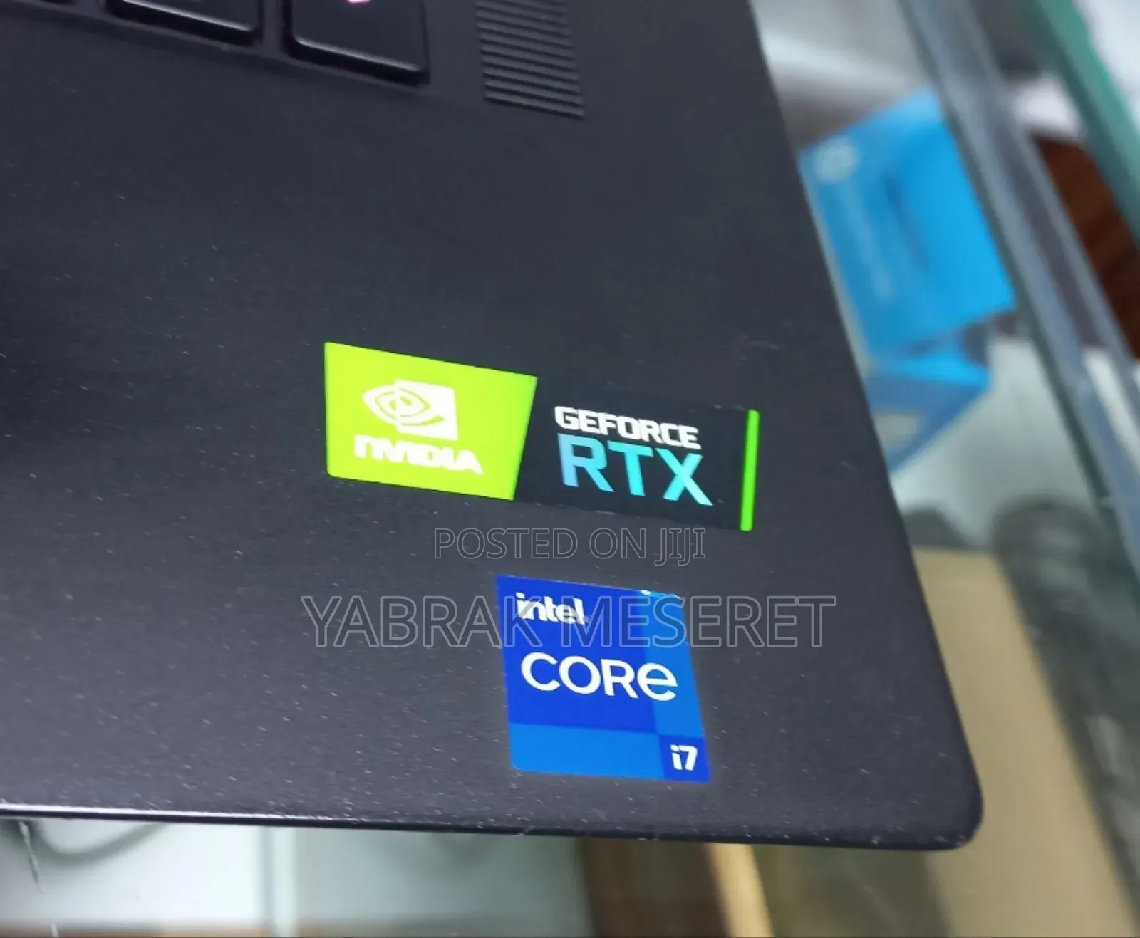 New Laptop Alienware M17x R2 16GB Intel Core I7 SSD 1T