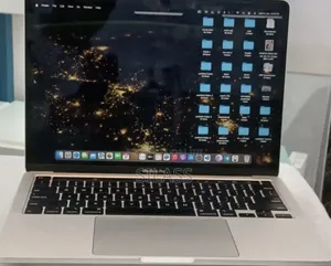 New Laptop Apple MacBook Pro 2020 8GB Intel Core I5 SSD 256GB