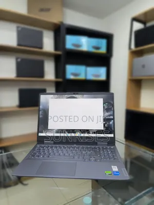 Photo - New Laptop Lenovo LOQ 15IRH8 16GB Intel Core I5 SSD 512GB