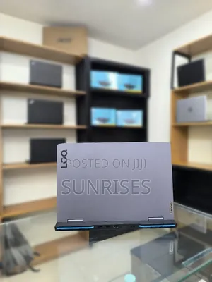 New Laptop Lenovo LOQ 15IRH8 16GB Intel Core I5 SSD 512GB