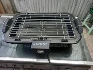 Grill መጥበሻ
ቦታ የማይፈጅ ቀለል ያለ በቀላሉ ጠረጴዛ ላይ ኪችን ካቢኔት