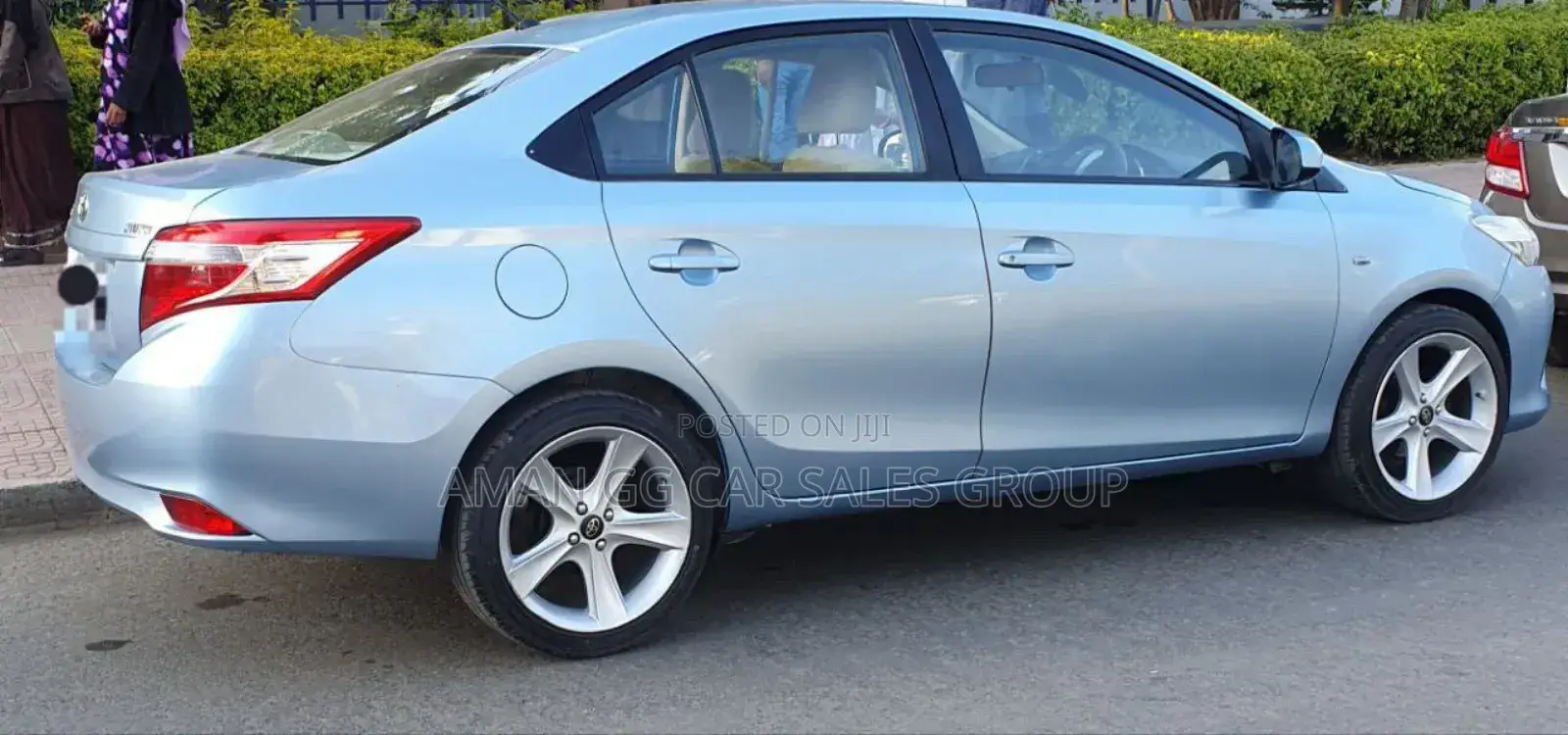 Toyota Yaris 2016 Blue