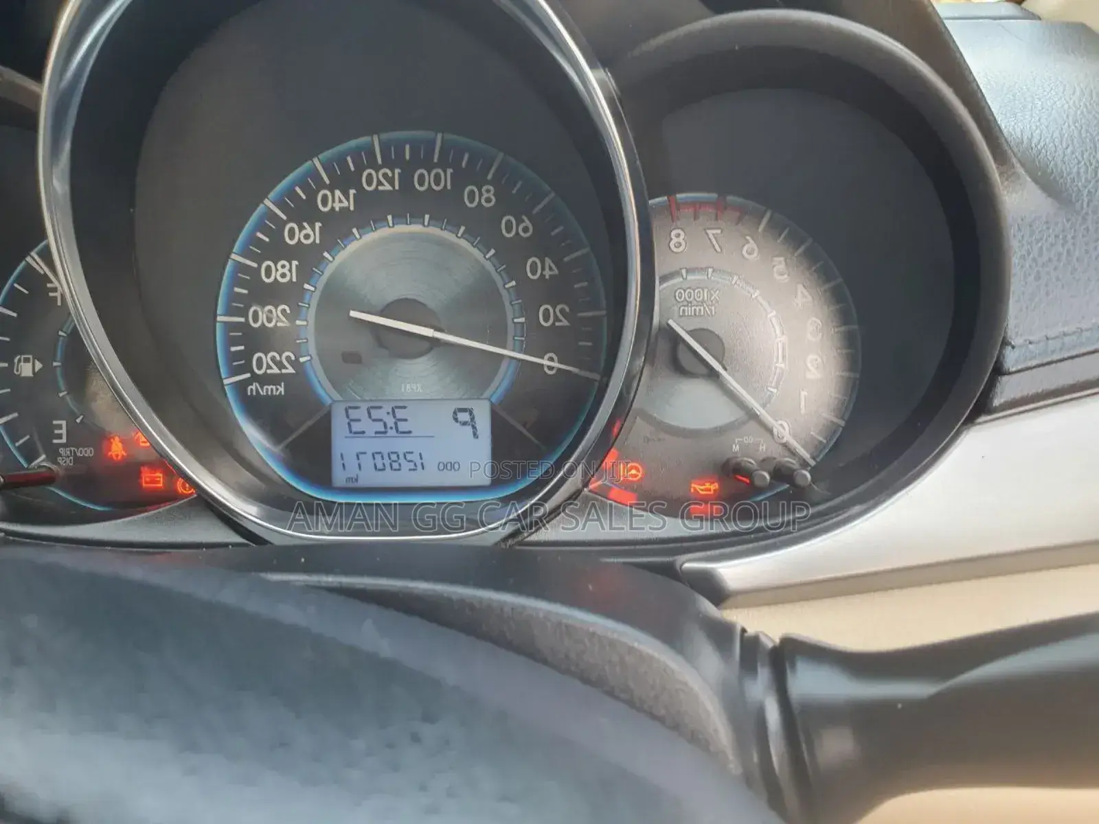 Toyota Yaris 2016 Blue