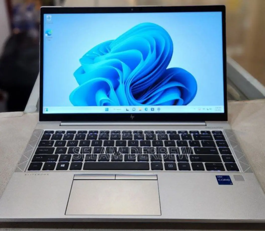 New Laptop HP EliteBook 840 G8 16GB Intel Core I7 SSD 512GB