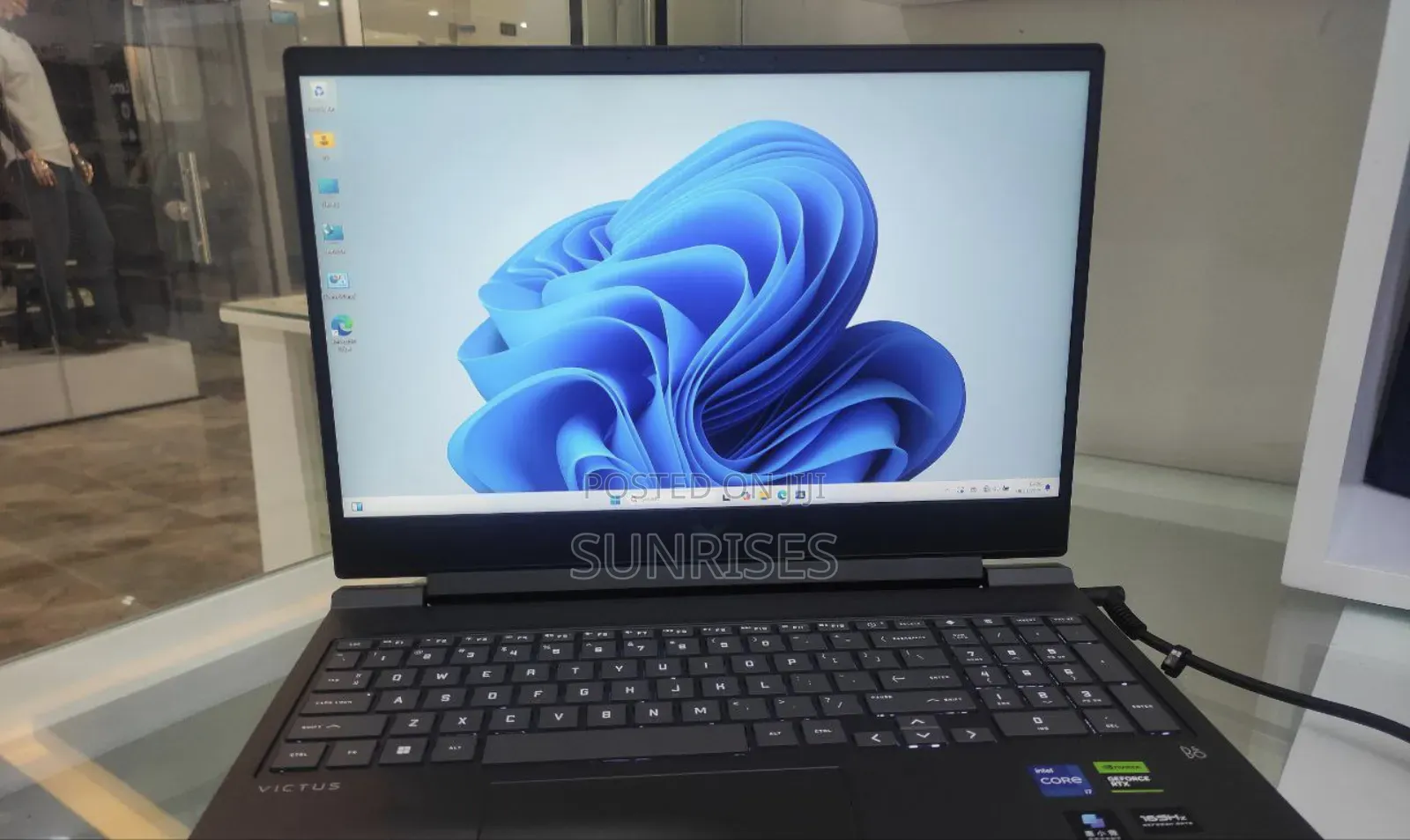 New Laptop HP Victus 16 16GB Intel Core I7 SSD 1T