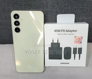 Photo - New Samsung Galaxy A16 5G 256 GB Gold