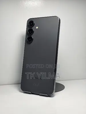 Photo - New Samsung Galaxy S24 FE 128 GB