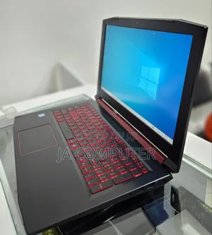 New Laptop Acer Nitro 5 8GB Intel Core I5 SSHD (Hybrid) 1.5T