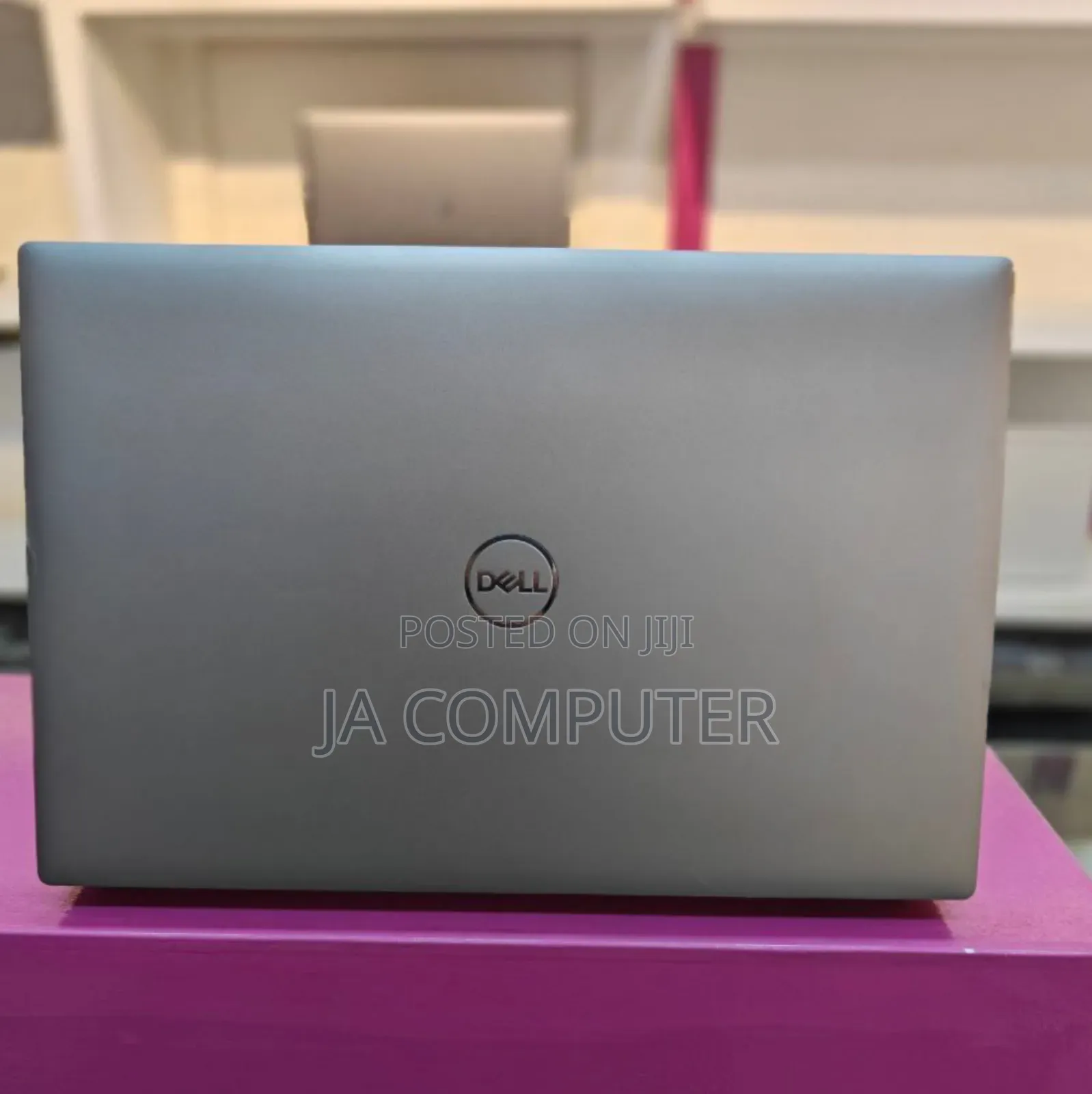 New Laptop Dell Precision 5480 32GB Intel Core I7 SSD 512GB