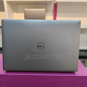 New Laptop Dell Precision 5480 32GB Intel Core I7 SSD 512GB