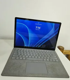 New Laptop Microsoft Surface Laptop 2 8GB Intel Core I5 SSD 256GB