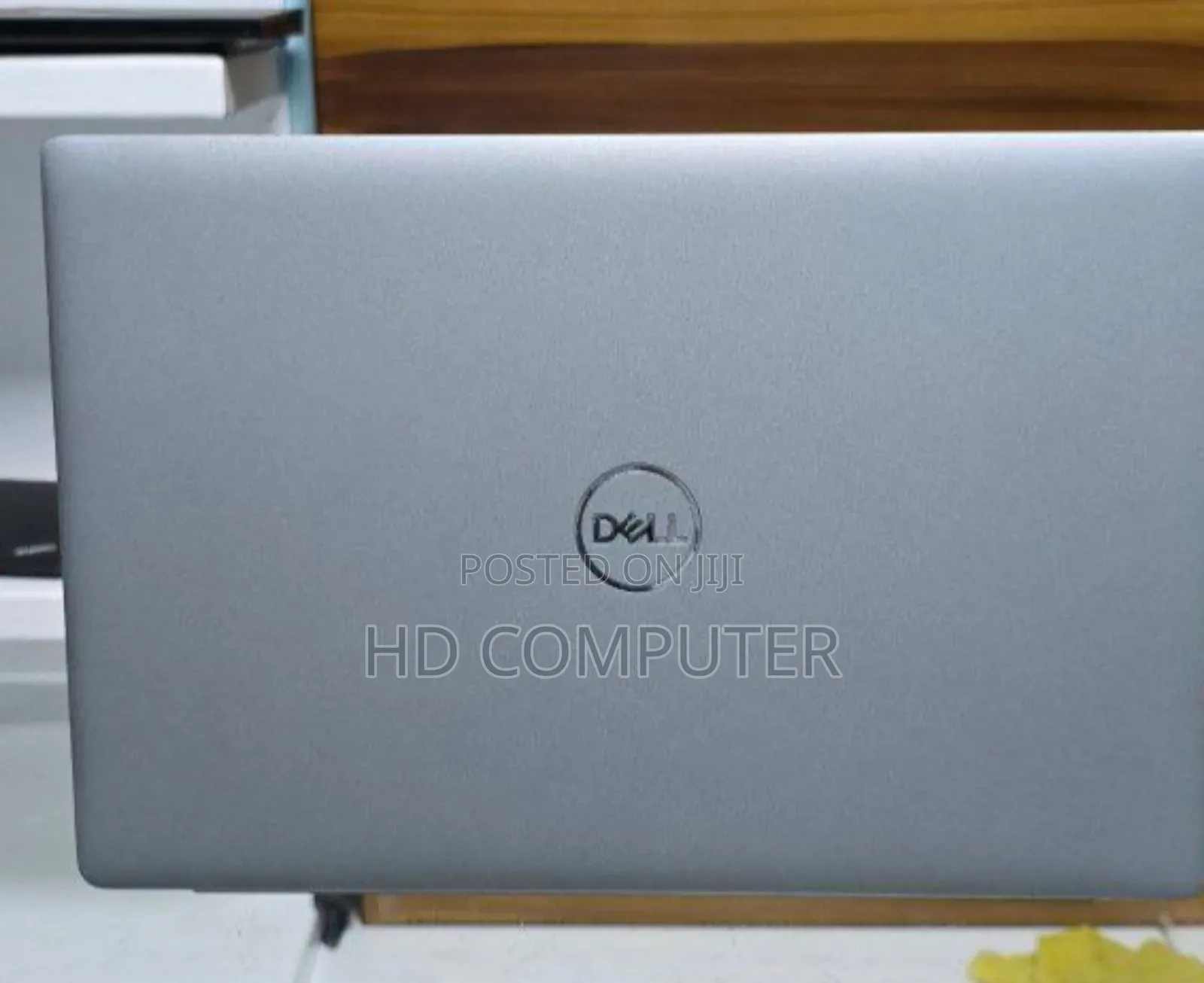 New Laptop Dell Precision 15 3520 16GB Intel Core i7 SSD 512GB