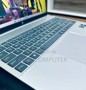 New Laptop HP Pavilion 15 16GB Intel Core I7 SSD 1T