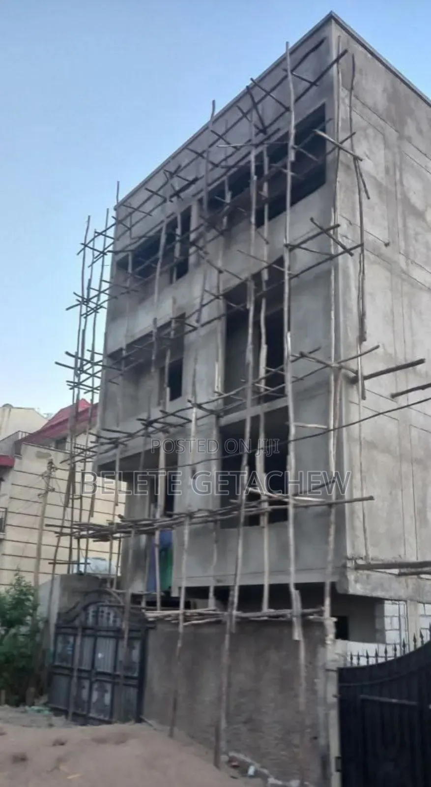 Ayat, G+3 Unfinished House 90sqm