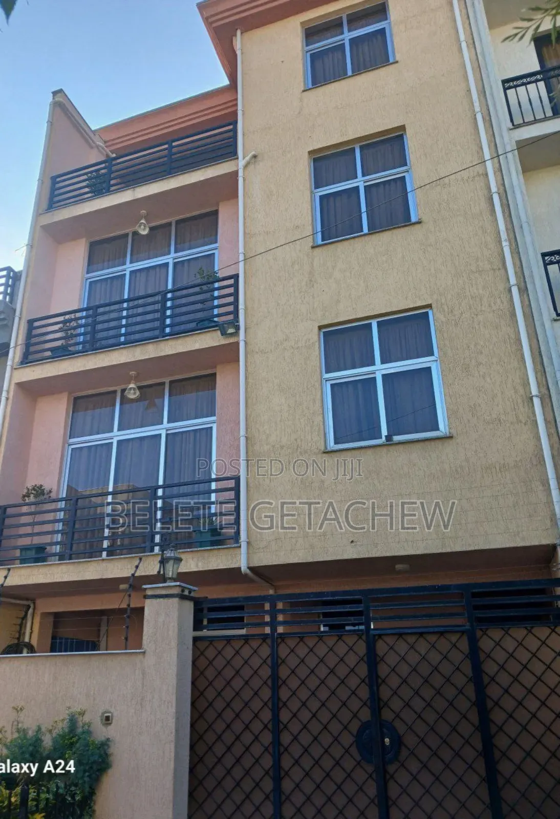 5bdrm House in Semit 72, G+3 Luxury, Bole for sale