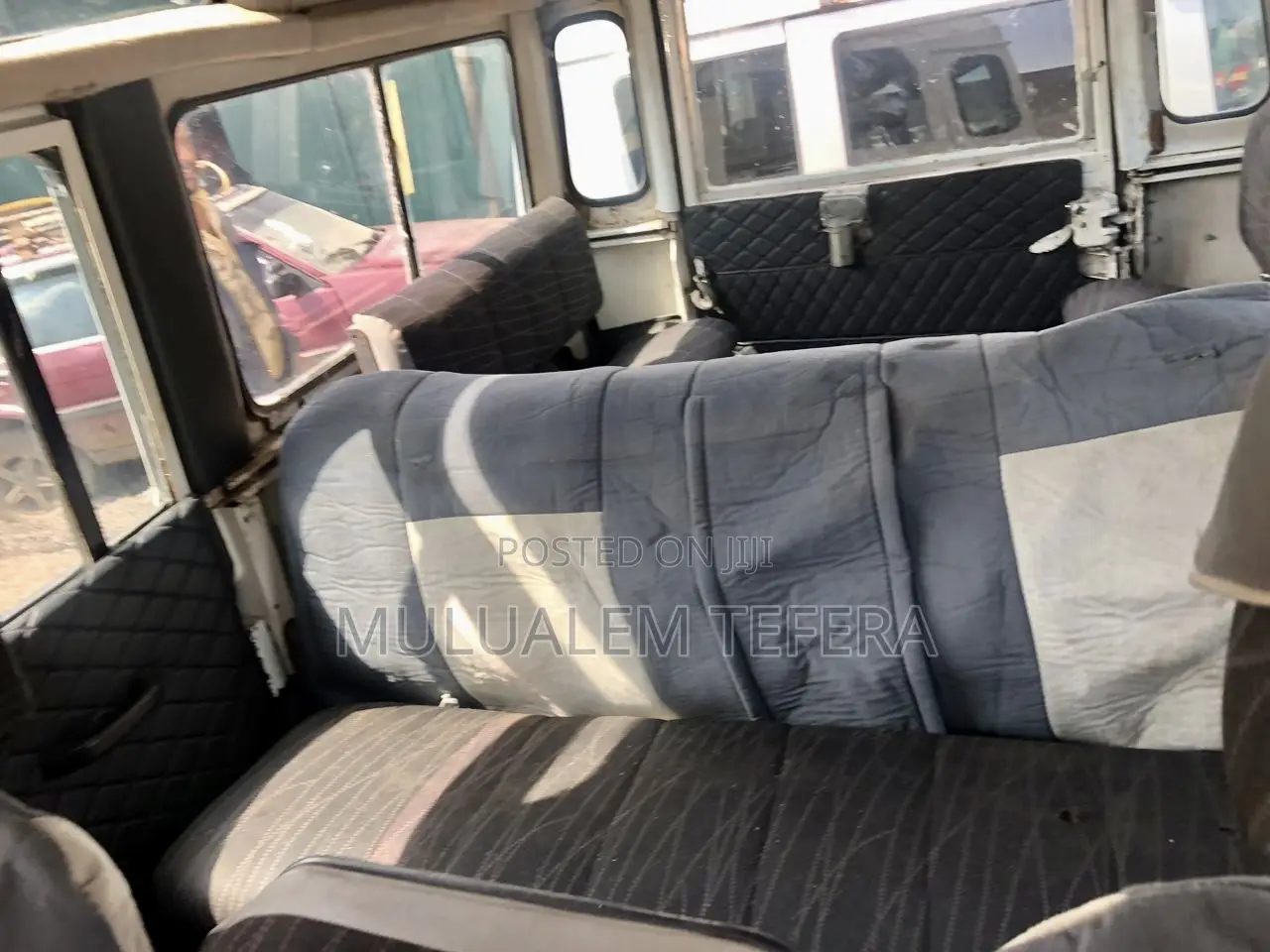 Land Rover Defender 1986 White