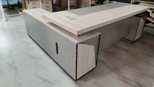 Office Furniture Table | Desk የ ቢሮ ፈርኒቸር ጠረጴዛ