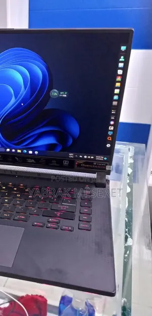 New Laptop Asus 16GB AMD Ryzen 9 SSD 1T