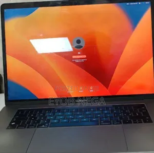 New Laptop Apple MacBook Pro 2017 16GB Intel Core I7 SSD 512GB