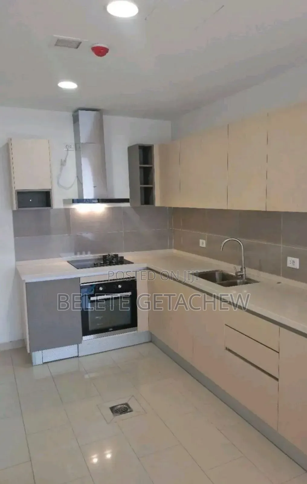 8bdrm House in Ayat, G+3 Luxury, Bole for sale