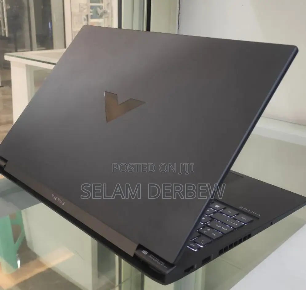 New Laptop HP Victus 15 16GB Intel Core I7 SSD 1T