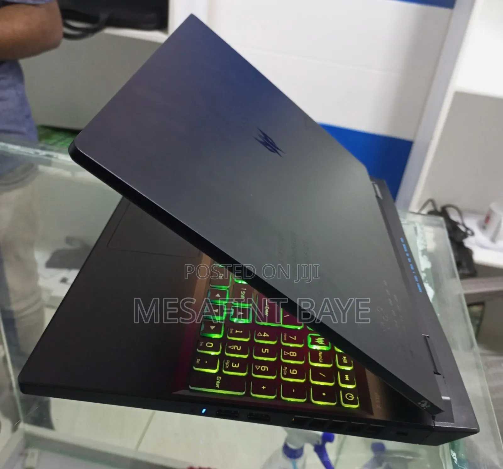 New Laptop Asus ROG Strix G15 16GB Intel Core I9 SSD 1T