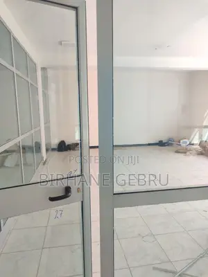 Luxury Apartiment Rent for Office