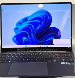 New Laptop Dell XPS 13 16GB Intel Core I7 SSD 1T