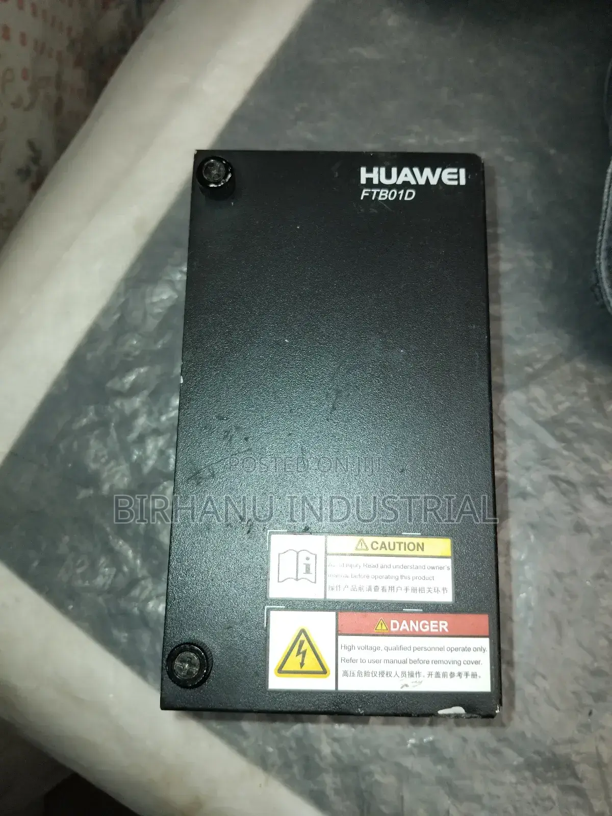 Surge Protection Arrester With Rail and Box.