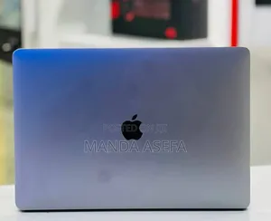 New Laptop Apple MacBook Pro 2016 16GB Intel Core I7 SSD 500GB