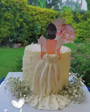 Cake Bridal Shower Fresh and Tasty