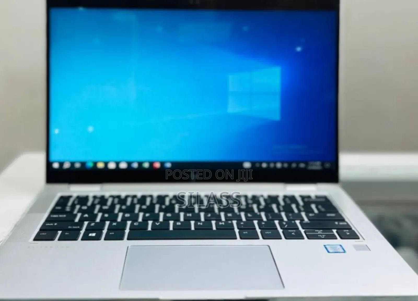 New Laptop HP EliteBook X GB Intel Core I7 SSD 512GB