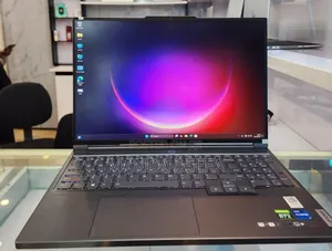 New Laptop Lenovo 16GB Intel Core I7 SSD 1T