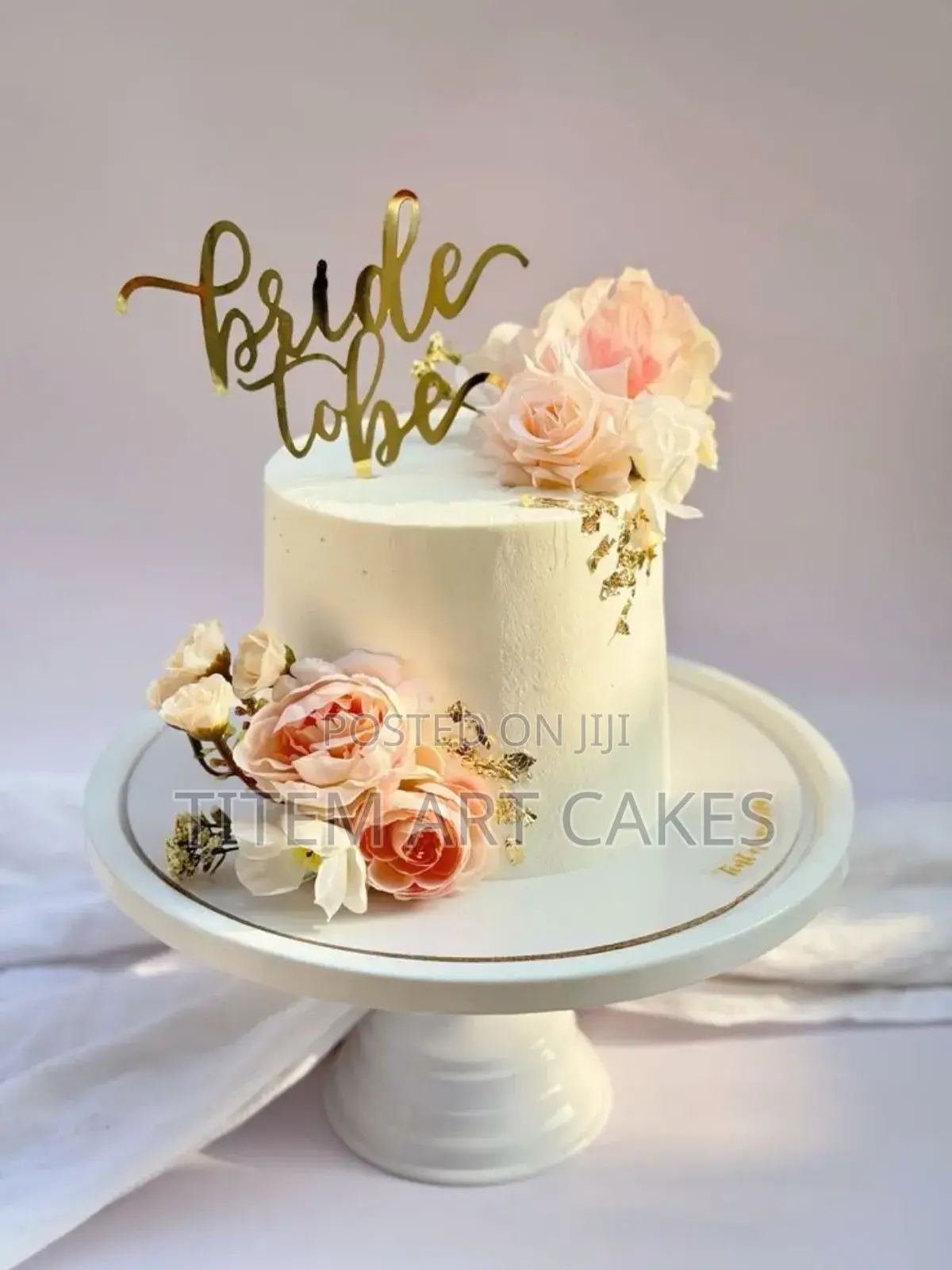 Bride to Be 2 Kg Cake