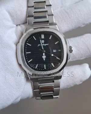 Photo - Poedagar Waterproof Luxury Watches