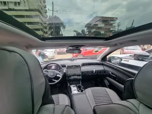 Hyundai Tucson 2023 Green